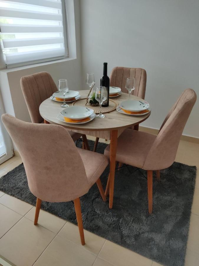 Apartman Andjela Plužine Exteriér fotografie